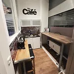 Apartment Planet *