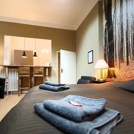 Planet Apartment *