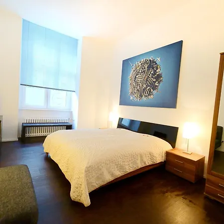 Planet Apartment